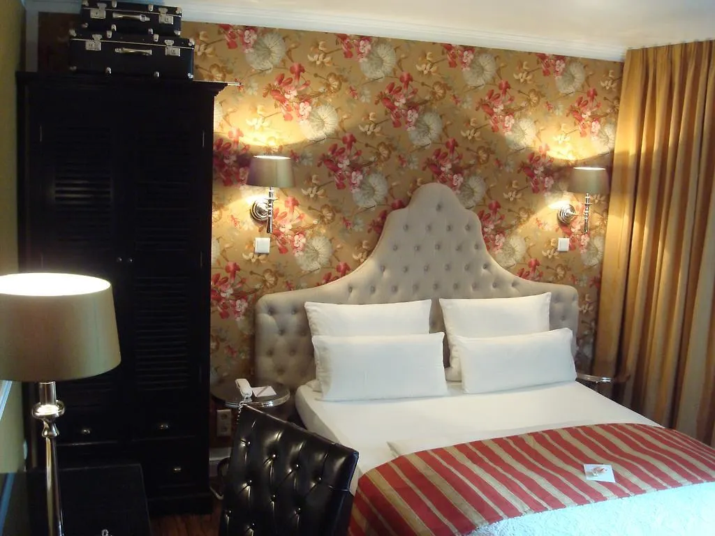 Hotel Sir & Lady Astor Düsseldorf 3*,  Germania